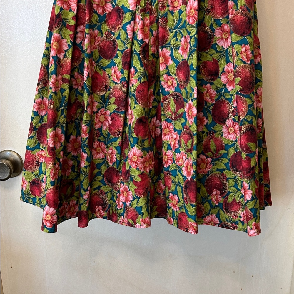 Retrolicious Elizabeth Swing Floral Button-Front Mini Dress size XS - Picture 9 of 12